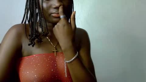 Snapshot of black_ebonyqueen chatting on September 28, 8:52 am Esthy online show from September 28, 8:52 am