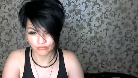 Snapshot of black_hot_01 chatting on October 17, 11:08 pm black_hot_01 online show from October 17, 11:08 pm