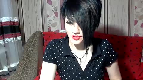 Snapshot of black_hot_01 chatting on February 15, 7:27 am black_hot_01 online show from February 15, 7:27 am