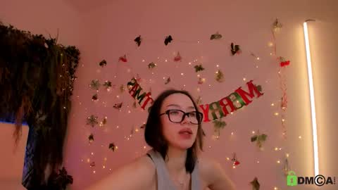 Jenny online show from December 18, 10:09 am