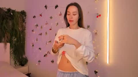 Jenny online show from June 30, 10:37 am