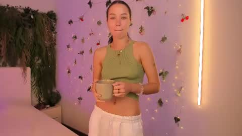 Jenny online show from July 1, 10:37 am