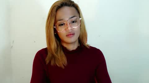 Nympha online show from April 25, 1:41 pm