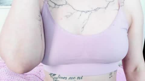 Mon Mon online show from April 22, 3:03 am