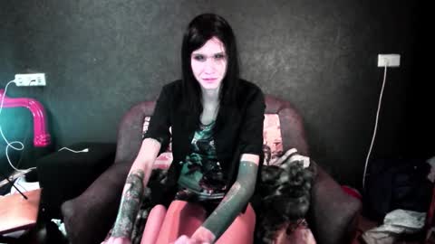 Kristin online show from January 29, 2:00 pm