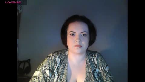 BlackkVelvet online show from March 1, 12:45 pm