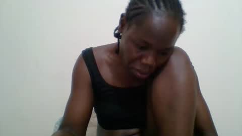 Snapshot of blacksexygal chatting on September 20, 4:33 am SARAH online show from September 20, 4:33 am