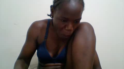 Snapshot of blacksexygal chatting on September 16, 9:56 pm SARAH online show from September 16, 9:56 pm