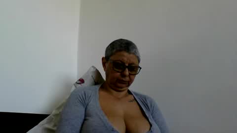 Black Widow online show from April 25, 1:41 pm