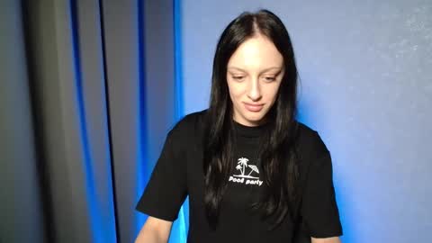 Ivy online show from April 30, 5:07 pm