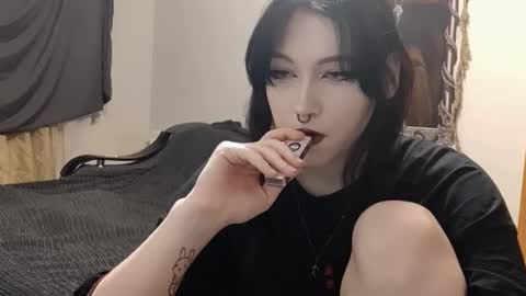 blacky_tea online show from March 22, 5:19 pm