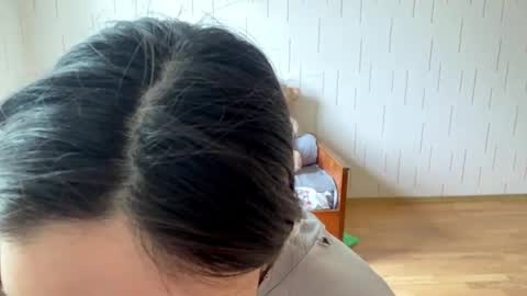 Mila online show from April 26, 5:05 am