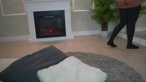 blakmy online show from April 22, 3:25 am