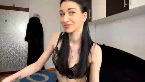 Goddess Blaze online show from April 25, 1:03 pm