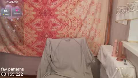 Margo online show from October 31, 4:55 pm