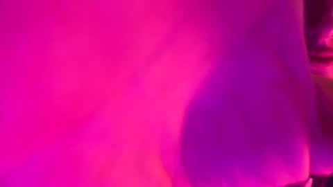 Gia  online show from November 19, 2:11 am