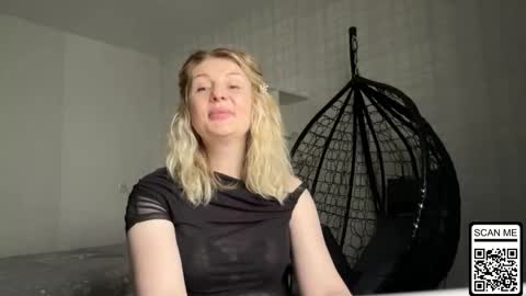 blondie_xoxoxo online show from April 21, 9:16 am