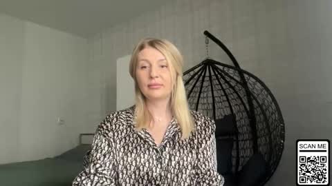 blondie_xoxoxo online show from April 23, 11:17 am