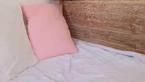 Snapshot of blondiesweet chatting on September 19, 7:07 am Sasha online show from September 19, 7:07 am