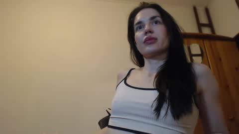 blondyelena online show from April 24, 6:11 pm