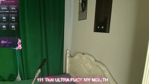 Snapshot of blowjob_queeny chatting on September 20, 5:17 am Welcome guysMy name KatePVT its Open online show from September 20, 5:17 am