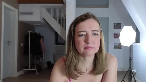 blue_angel_sweet online show from December 18, 4:28 am