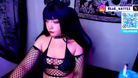 blue katt online show from July 3, 3:45 am