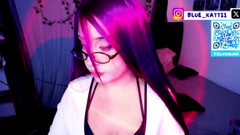 blue katt online show from April 19, 8:33 pm