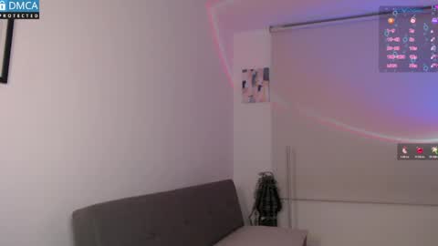 Blue online show from April 27, 3:25 am