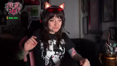 Blue online show from February 4, 2:25 am