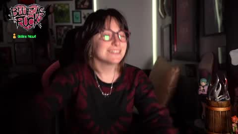 Blue online show from April 29, 1:53 am