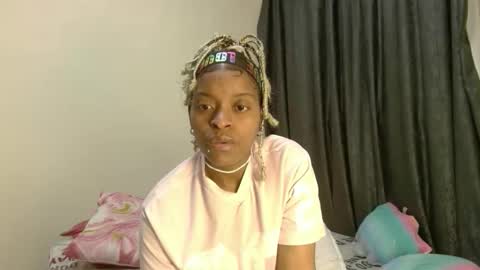 Tee online show from April 23, 12:12 pm