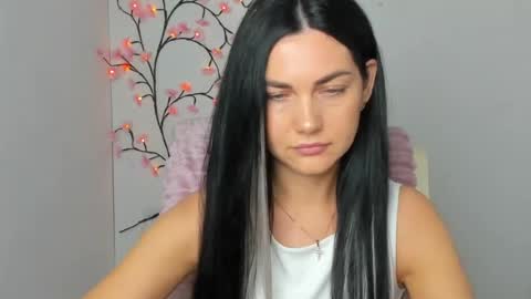 Kelly online show from June 23, 5:49 am