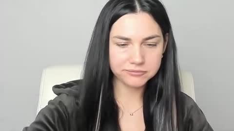 Kelly online show from October 24, 7:59 am