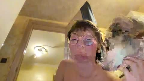 Snapshot of bobwig4 chatting on October 1, 7:41 pm Tips prfr 11-55-111 tok online show from October 1, 7:41 pm