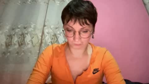 Snapshot of bobwig4 chatting on September 24, 10:09 pm Tips prfr 11-55-111 tok online show from September 24, 10:09 pm