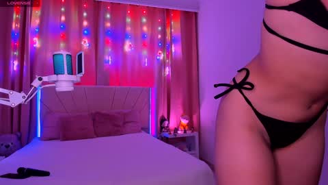 Snapshot of body69ld chatting on February 2, 9:23 pm DANIELA online show from February 2, 9:23 pm