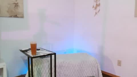 BombshellBaeby online show from April 25, 10:29 am