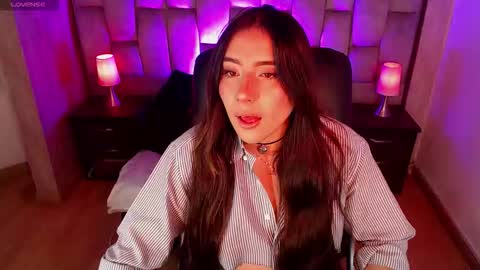 bonnali_lune online show from February 1, 4:44 am