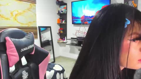 becky online show from October 12, 8:33 pm