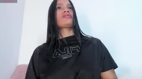 Ana online show from April 22, 7:44 pm