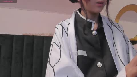 Snapshot of bonniecute_ chatting on February 9, 11:36 am online show from February 9, 11:36 am