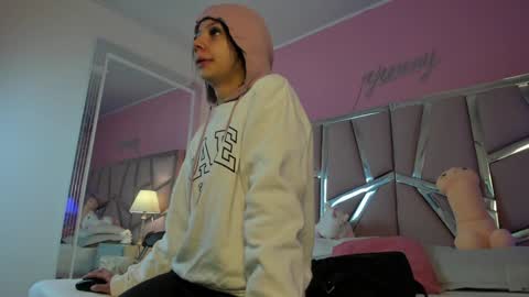 Bonnie  online show from January 10, 12:26 pm