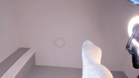 Bonnie online show from April 25, 9:45 pm