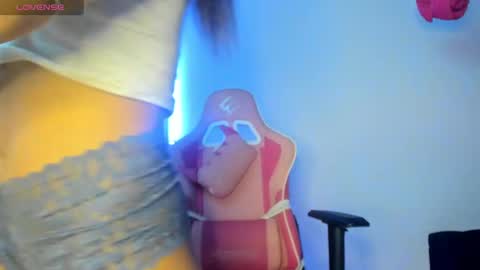 Snapshot of bonny_ebony1 chatting on September 13, 12:29 am Bonny online show from September 13, 12:29 am