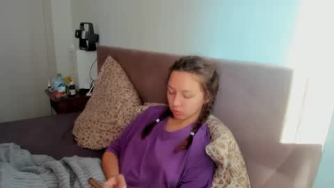 Snapshot of bonny_kimberly chatting on September 30, 12:00 pm Bonny Kimberly online show from September 30, 12:00 pm