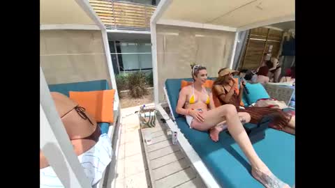 Nova  sub to my fan club for free pms and sexy sloppy videos  online show from April 22, 7:11 pm