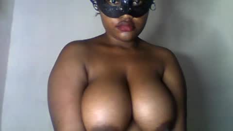 boobylicious012 online show from July 20, 11:49 pm