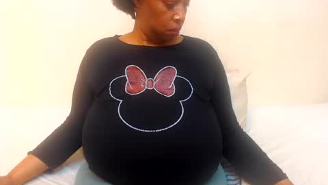 boobyqueen online show from June 18, 2:24 am