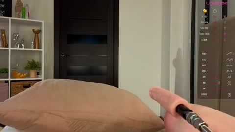 Trisha online show from February 17, 3:25 am